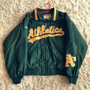 Oakland Athletics A's Majestic Dugout Jacket Large